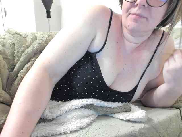 wetladyjoy50 webcam
