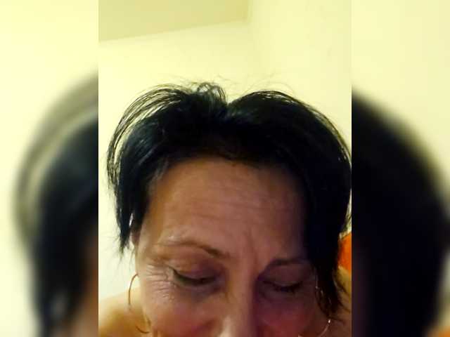 Jessica69's BongaCams show and profile