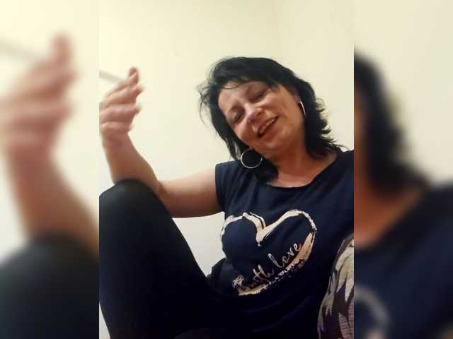 Jessica69's BongaCams show and profile