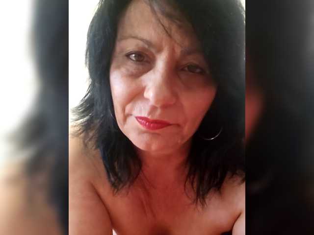 Jessica69's BongaCams show and profile