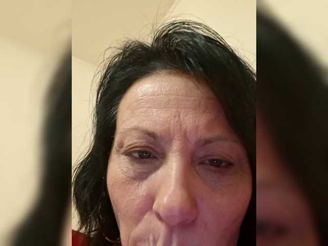 Jessica69's BongaCams show and profile