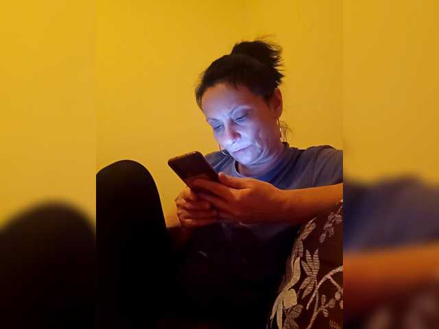 Jessica69's BongaCams show and profile