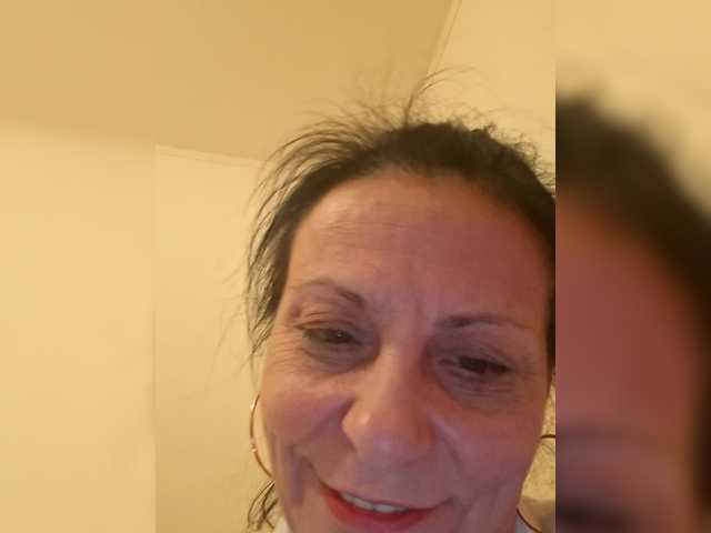 Jessica69's BongaCams show and profile