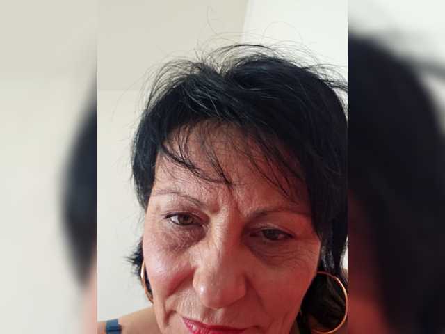 Jessica69's BongaCams show and profile