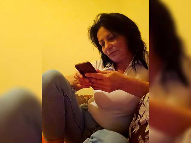 Jessica69's BongaCams show and profile