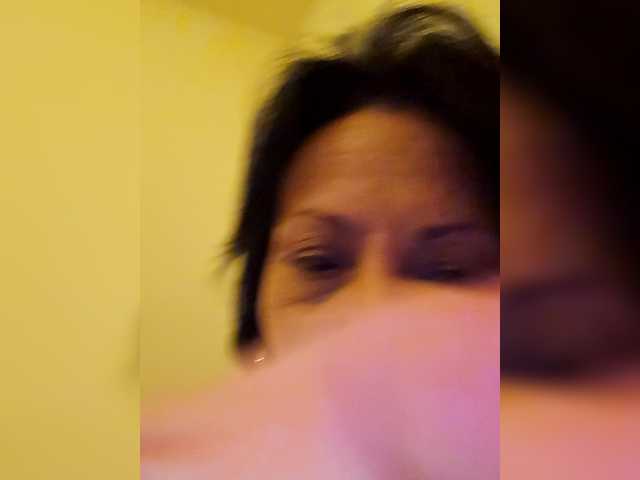 Jessica69's BongaCams show and profile