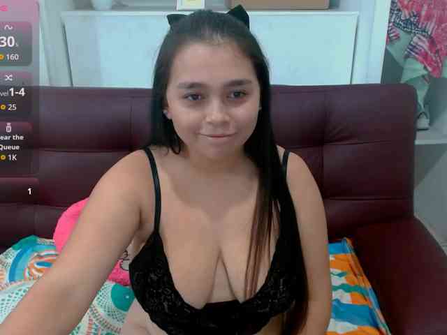 naylahot18 naylahot18