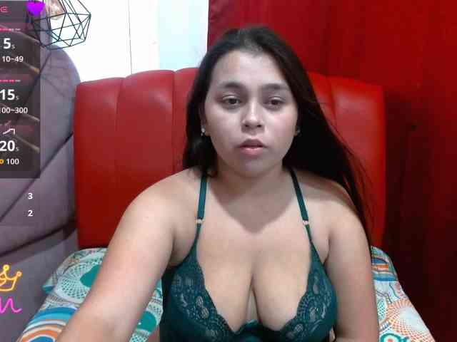 naylahot18 webcam