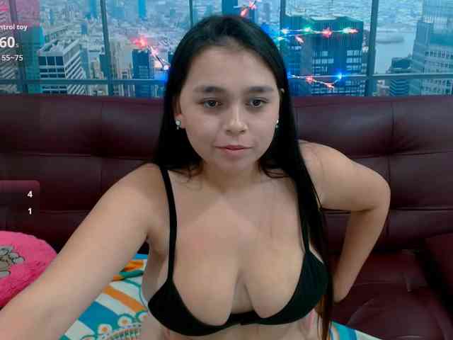 naylahot18 naylahot18