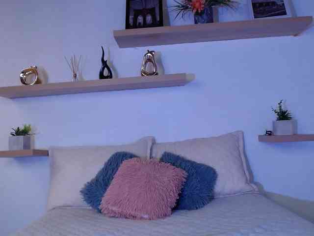 Andrea-Foxwell Andrea-Foxwell