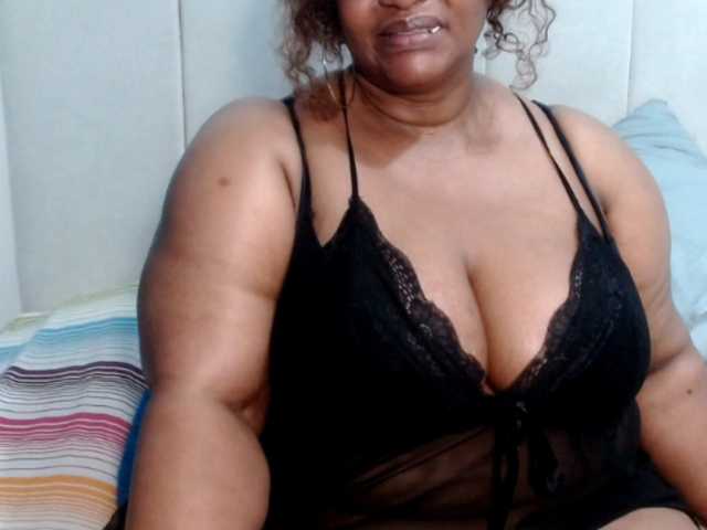 Splendidtalitha's BongaCams show and profile