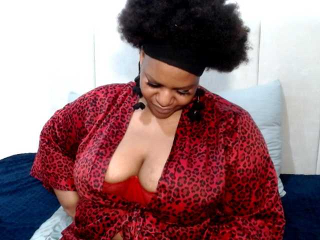 Splendidtalitha's BongaCams show and profile