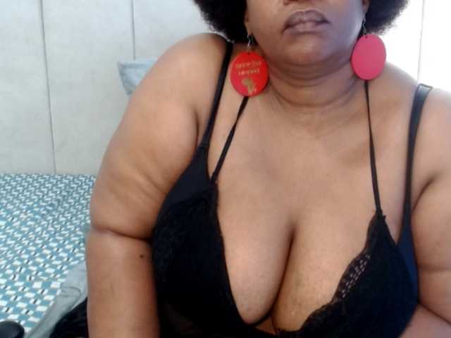 Splendidtalitha's BongaCams show and profile