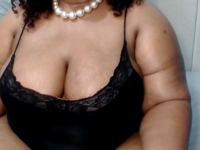 Splendidtalitha's BongaCams show and profile