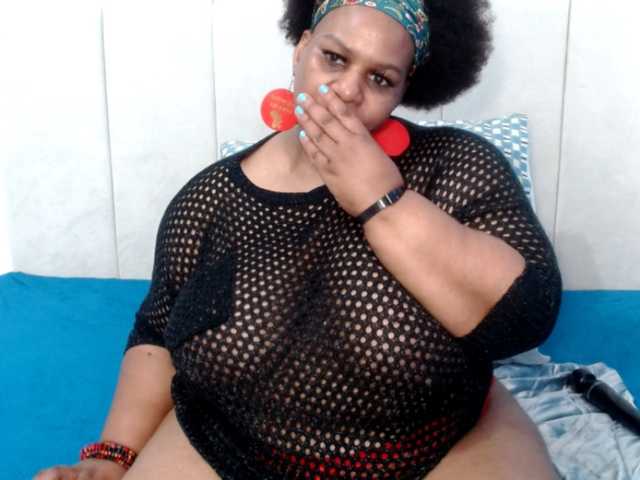 Splendidtalitha's BongaCams show and profile