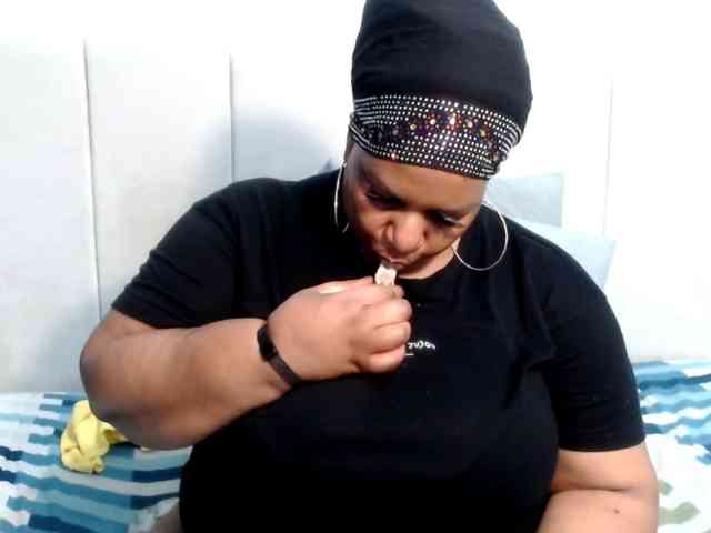 Splendidtalitha Live Webcam on BongaCams