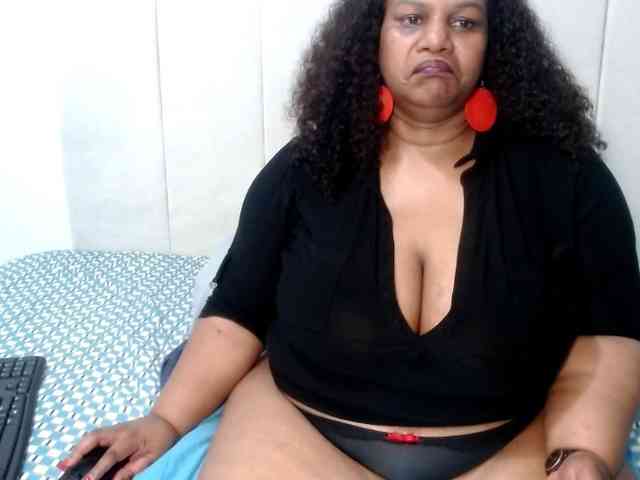 Splendidtalitha Live Webcam on BongaCams