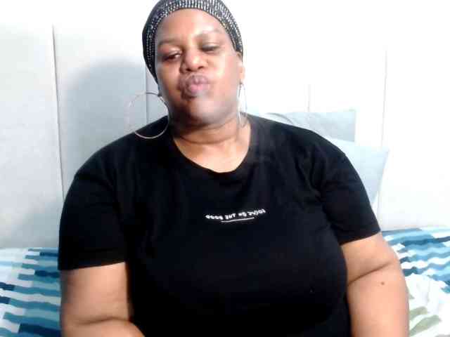 Splendidtalitha Live Webcam on BongaCams