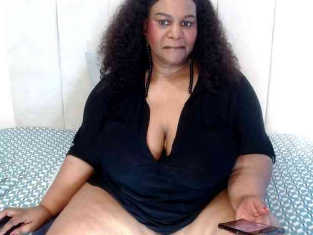 Splendidtalitha Live Webcam on BongaCams