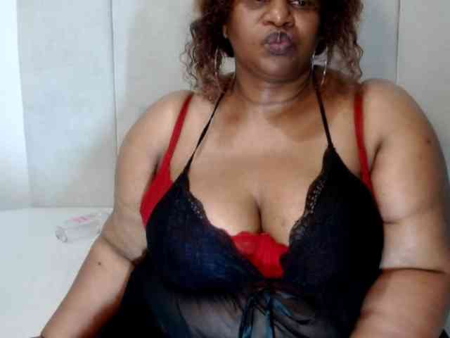 Splendidtalitha Live Webcam on BongaCams