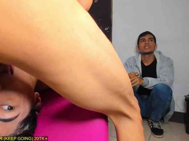 Threesome-no-meercy2 webcam