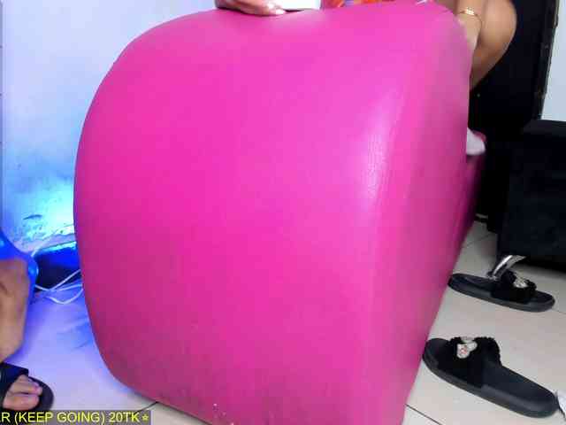 Threesome-no-meercy2 webcam