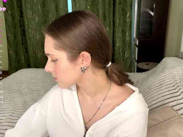 MiaBlankot Live Webcam on BongaCams