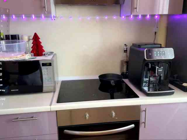 MiaBlankot Live Webcam on BongaCams