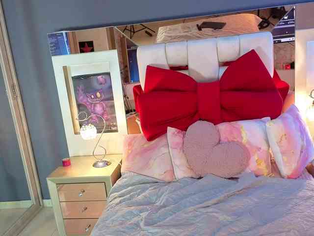 elizabethsecret webcam