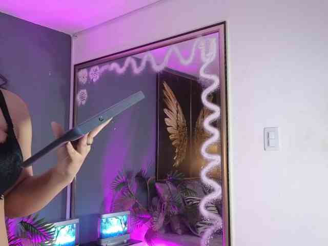 elizabethsecret webcam