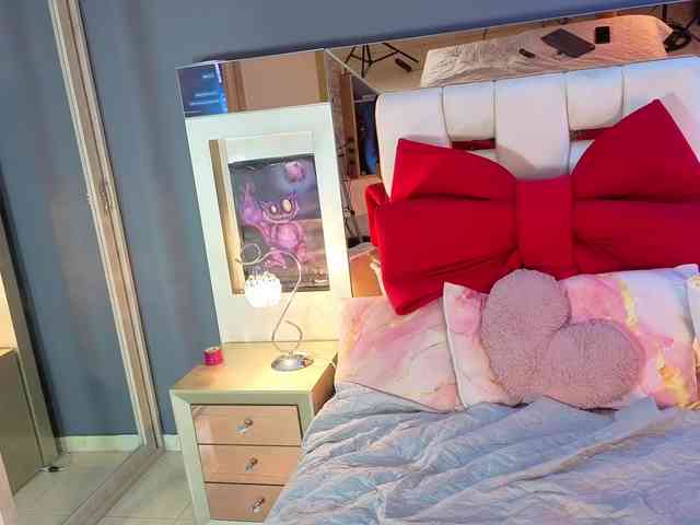 elizabethsecret webcam