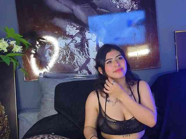 elizabethsecret Live Webcam on BongaCams