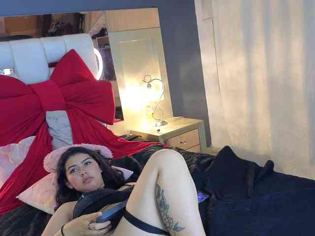 elizabethsecret webcam