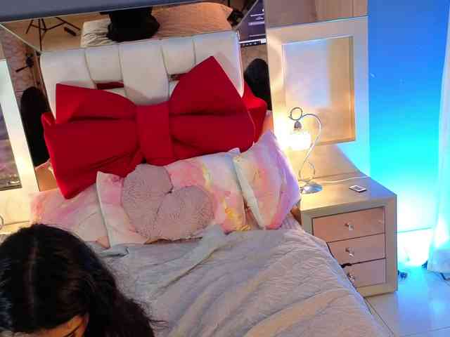 elizabethsecret webcam