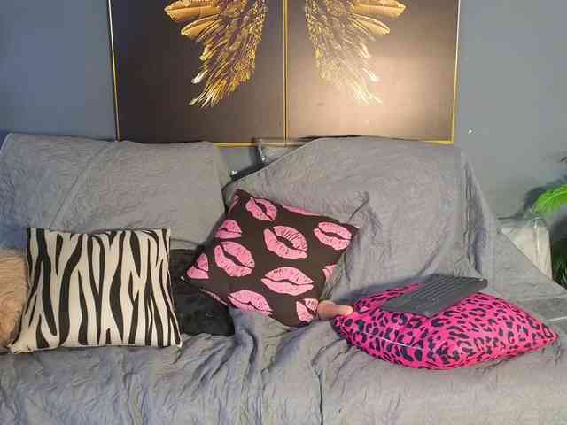 elizabethsecret webcam