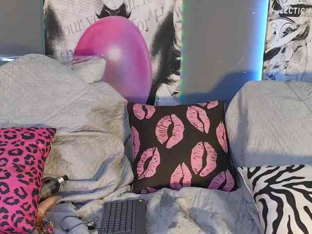 elizabethsecret webcam