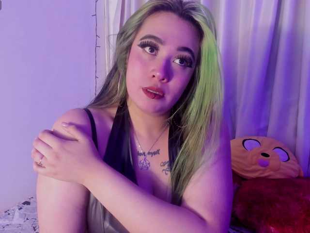 LilithZenith20's BongaCams show and profile
