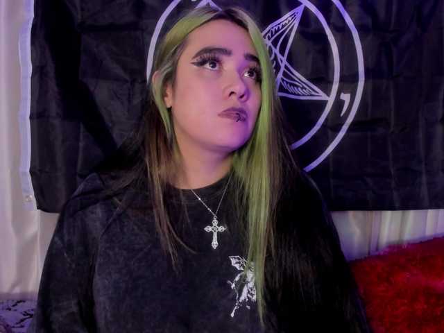 LilithZenith20's BongaCams show and profile