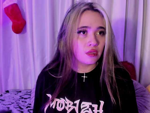 LilithZenith20's BongaCams show and profile