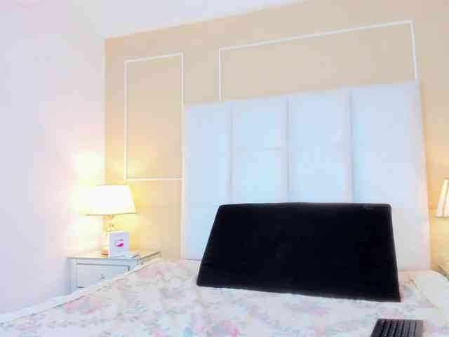 Dolly-Squirrt Dolly-Squirrt