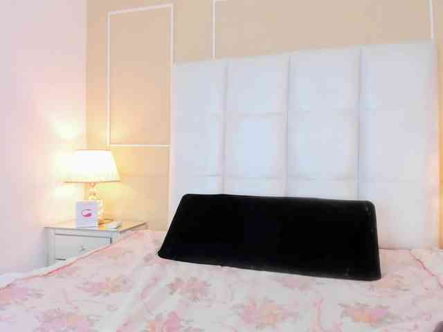 Dolly-Squirrt Dolly-Squirrt