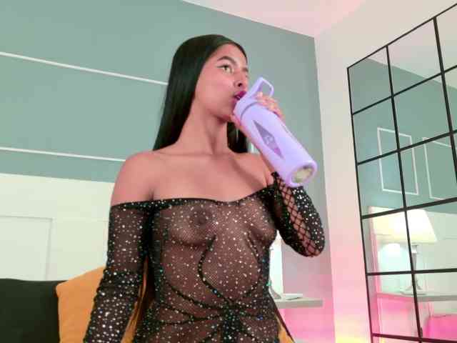 Dolly-Squirrt webcam