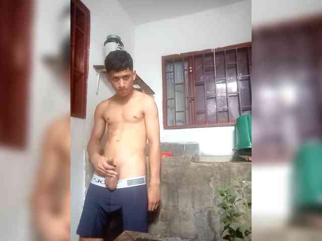 Hechizo777a Live Webcam on BongaCams