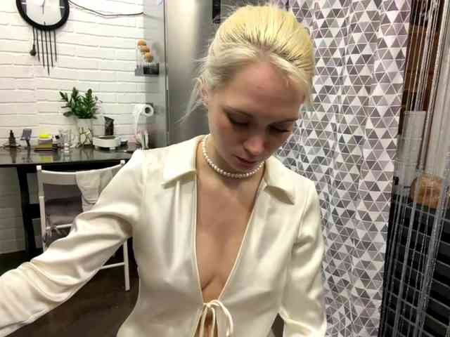 AntionetteGollehon webcam