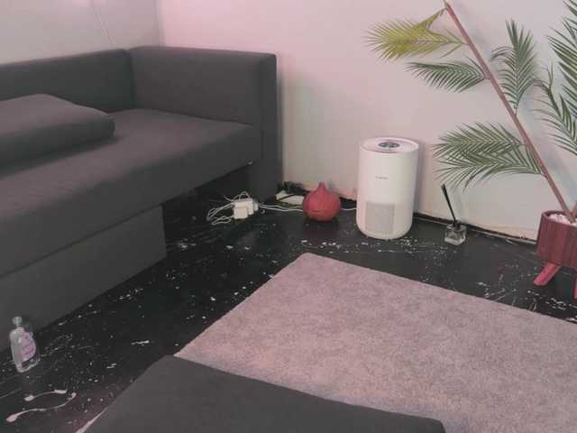 BlackValeri's BongaCams show and profile