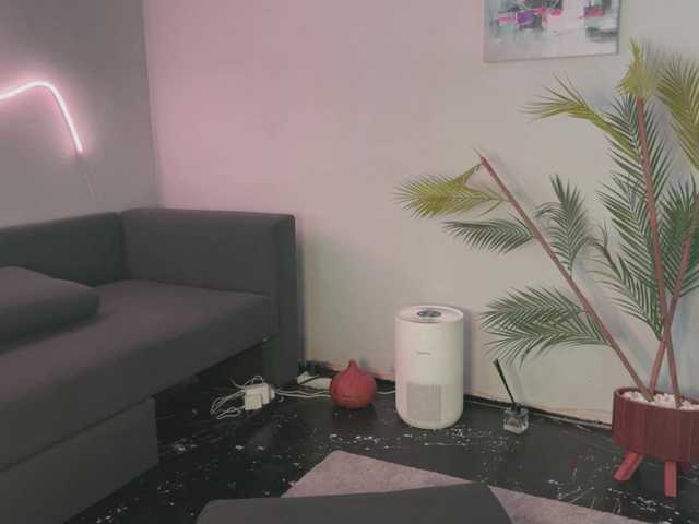 BlackValeri's BongaCams show and profile