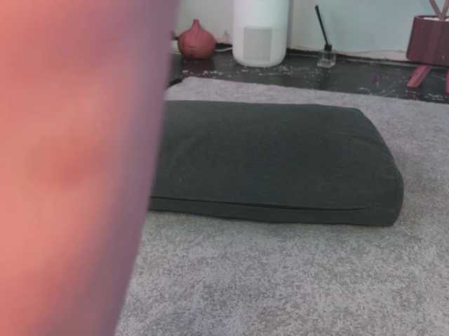 BlackValeri's BongaCams show and profile