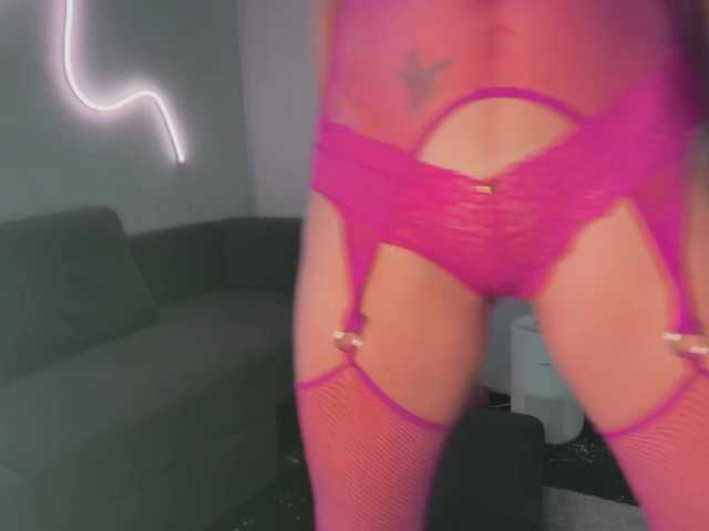 BlackValeri's BongaCams show and profile