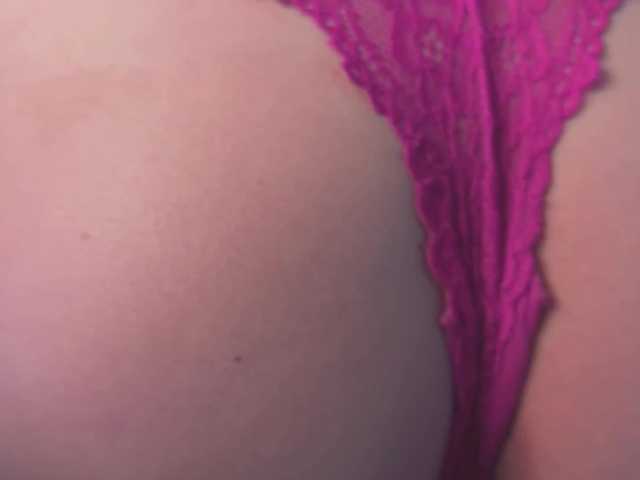 BlackValeri's BongaCams show and profile