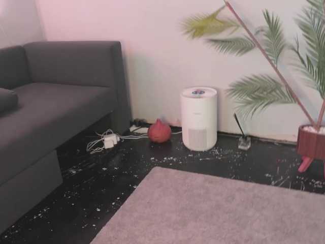 BlackValeri's BongaCams show and profile